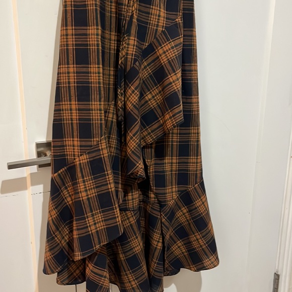 Lush Small Plaid Wrap Around Flowing Feminine Dress - Picture 4 of 8